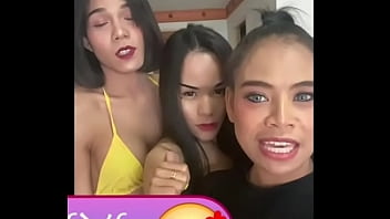 HelloLadyBoy Yam-sized Hooter Bang-out Fiend T-girls Tear up